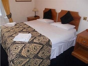 The Queens Head Hotel Алник Экстерьер фото