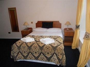 The Queens Head Hotel Алник Экстерьер фото